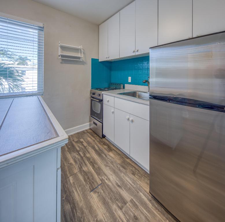 LAKE WORTH TOWN OF - Residential Lease