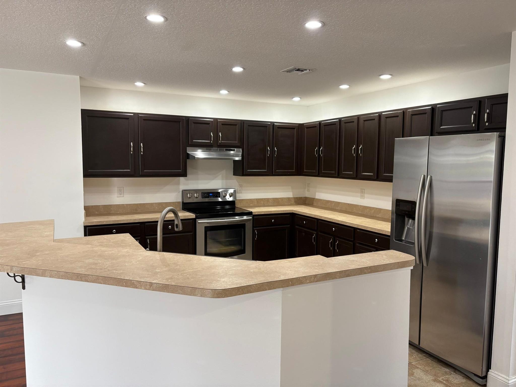 14073 76th Road N