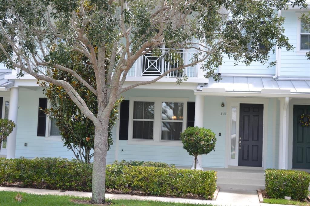 Photo of 3311 E Mallory Boulevard, Jupiter, FL 33458 (MLS # R10804866)