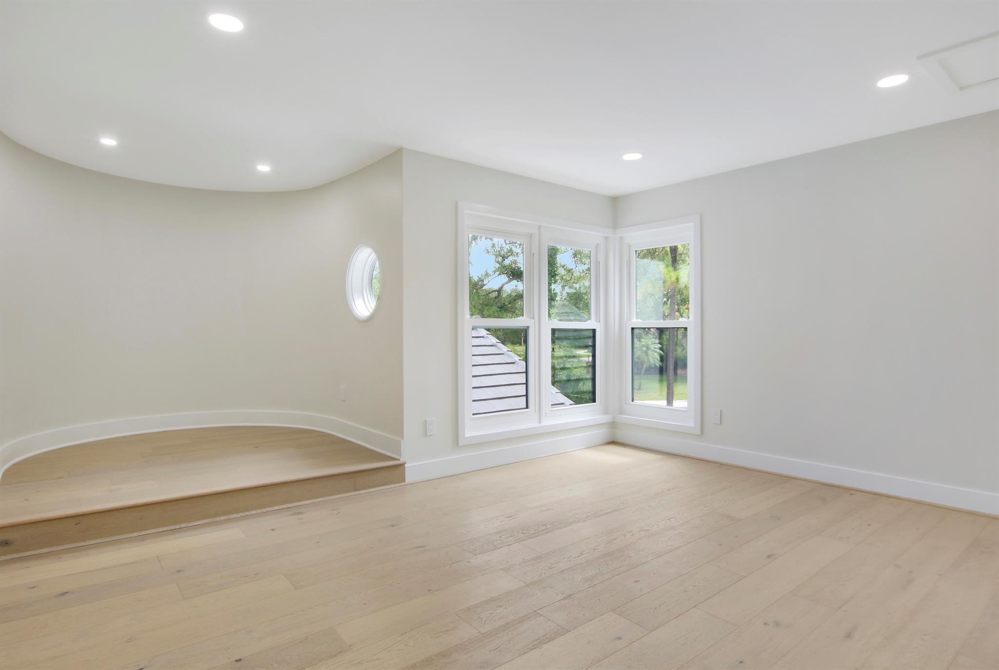 Steeplechase - Residential