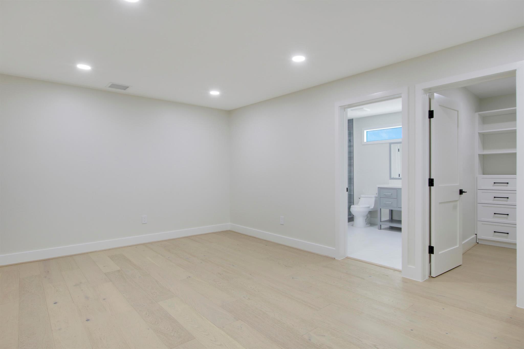 Steeplechase - Residential