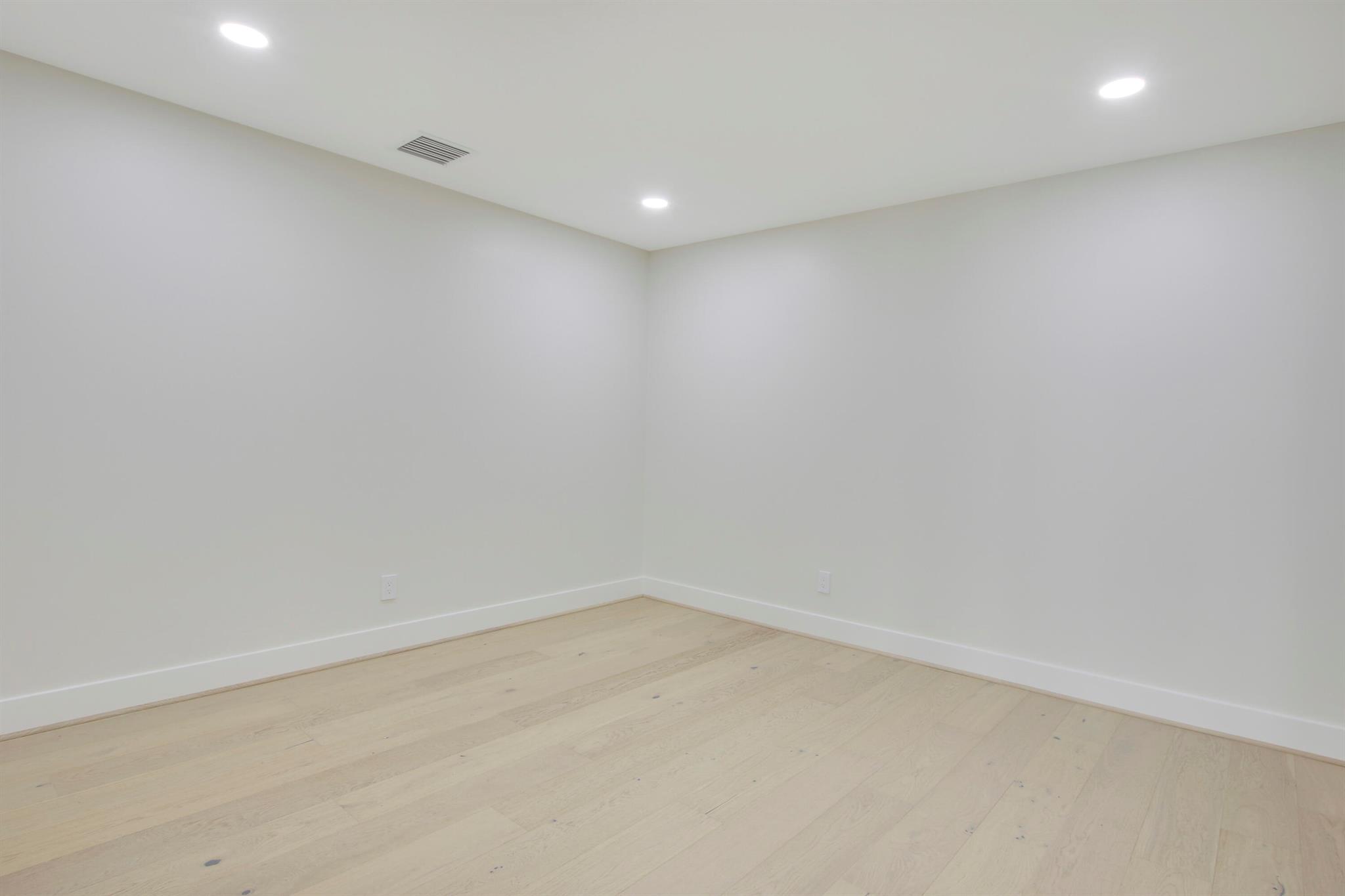 Steeplechase - Residential