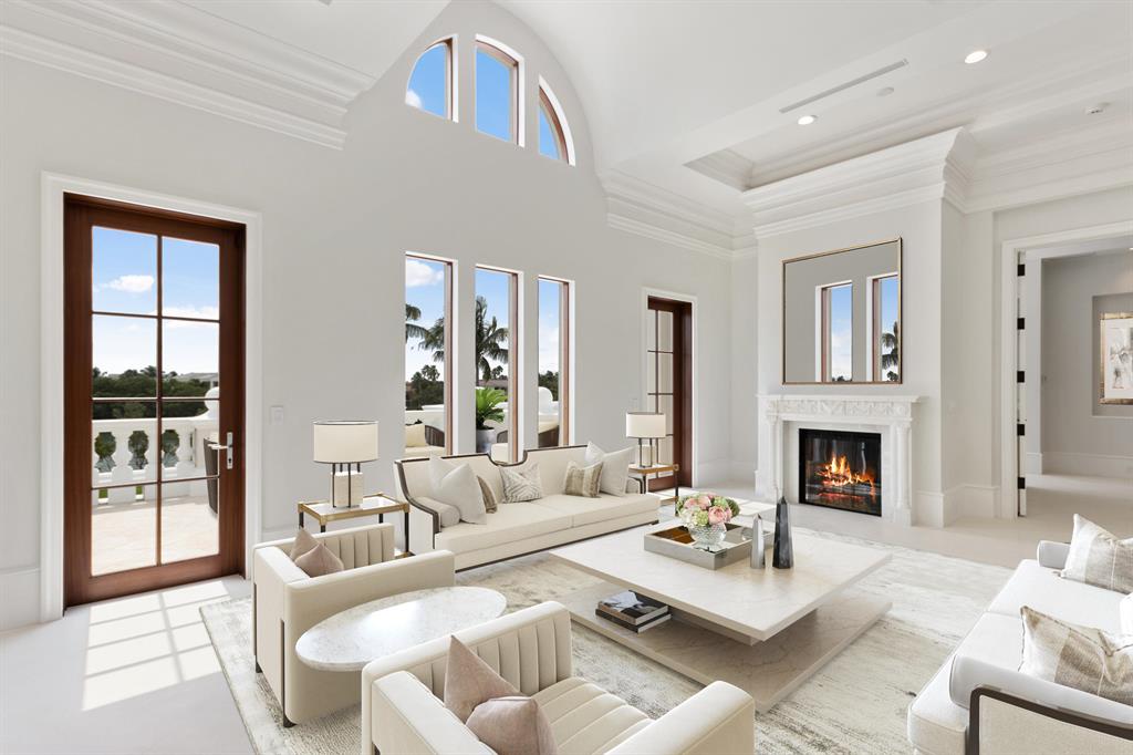 SAILFISH POINT - Residential