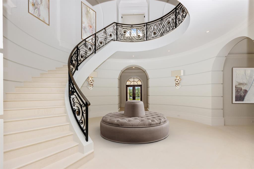 SAILFISH POINT - Residential