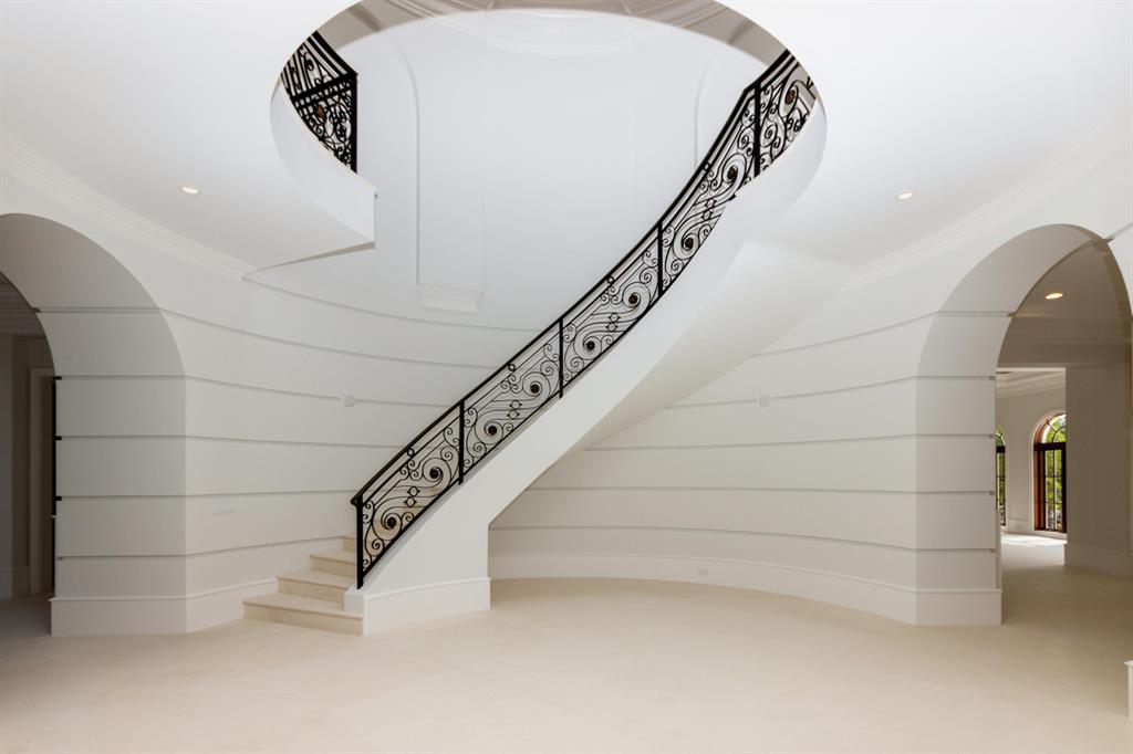 SAILFISH POINT - Residential