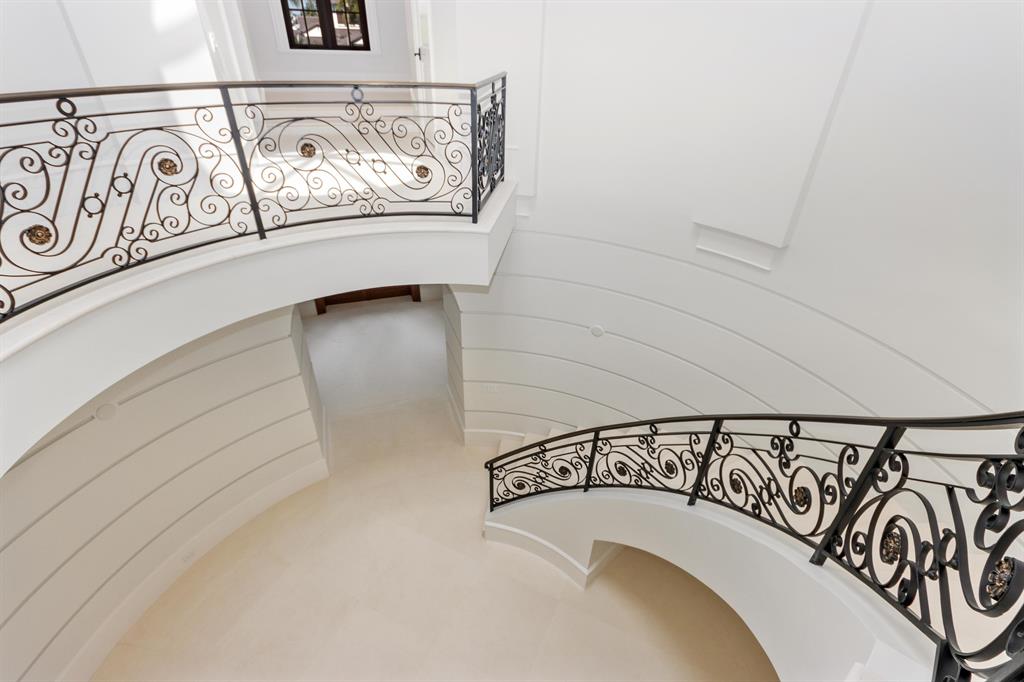 SAILFISH POINT - Residential