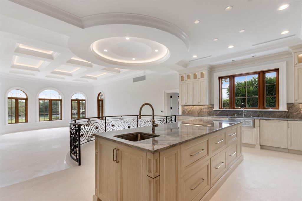 SAILFISH POINT - Residential