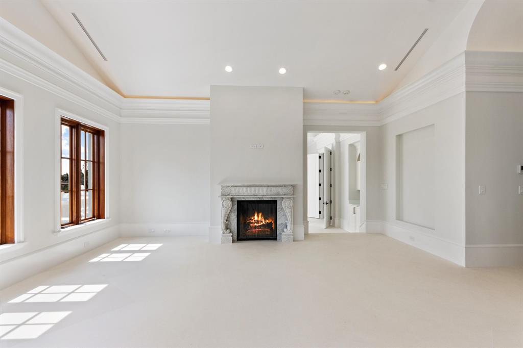 SAILFISH POINT - Residential