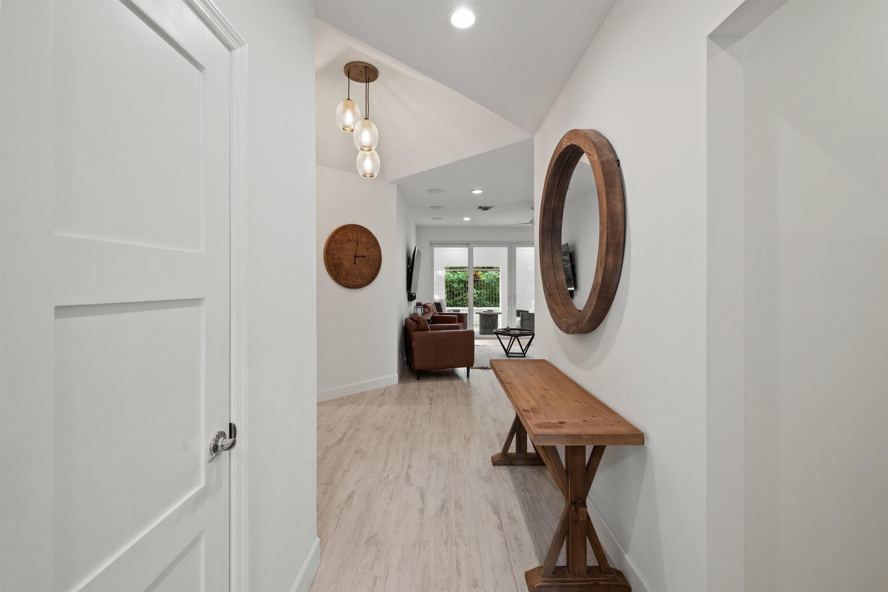 106 TOTEKA Circle