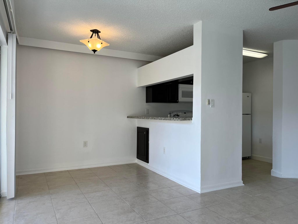 Photo of 18106 Glenmoor Drive, West Palm Beach, FL 33409 (MLS # B26045767)