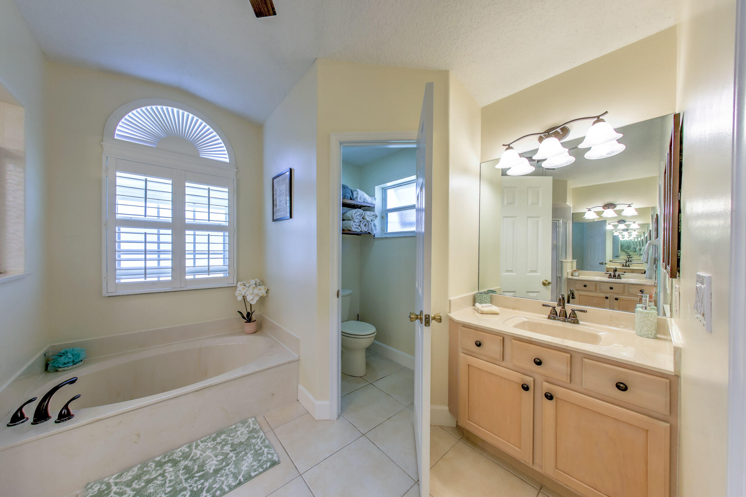SOUTH PORT ST LUCIE UNIT 8 - Residential