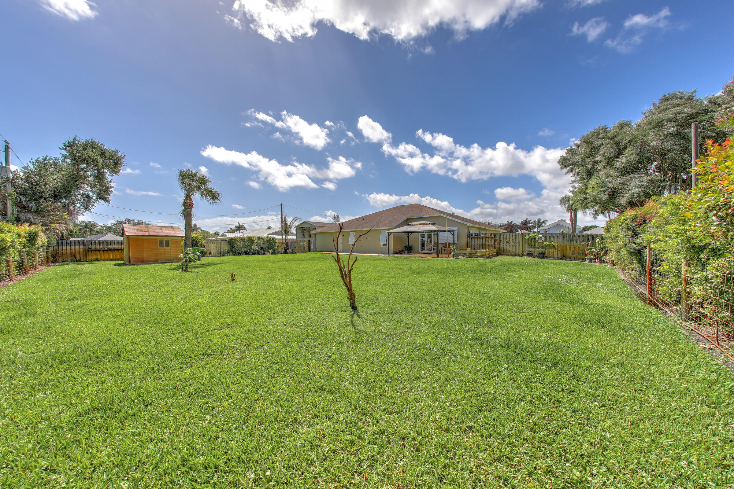 SOUTH PORT ST LUCIE UNIT 8 - Residential