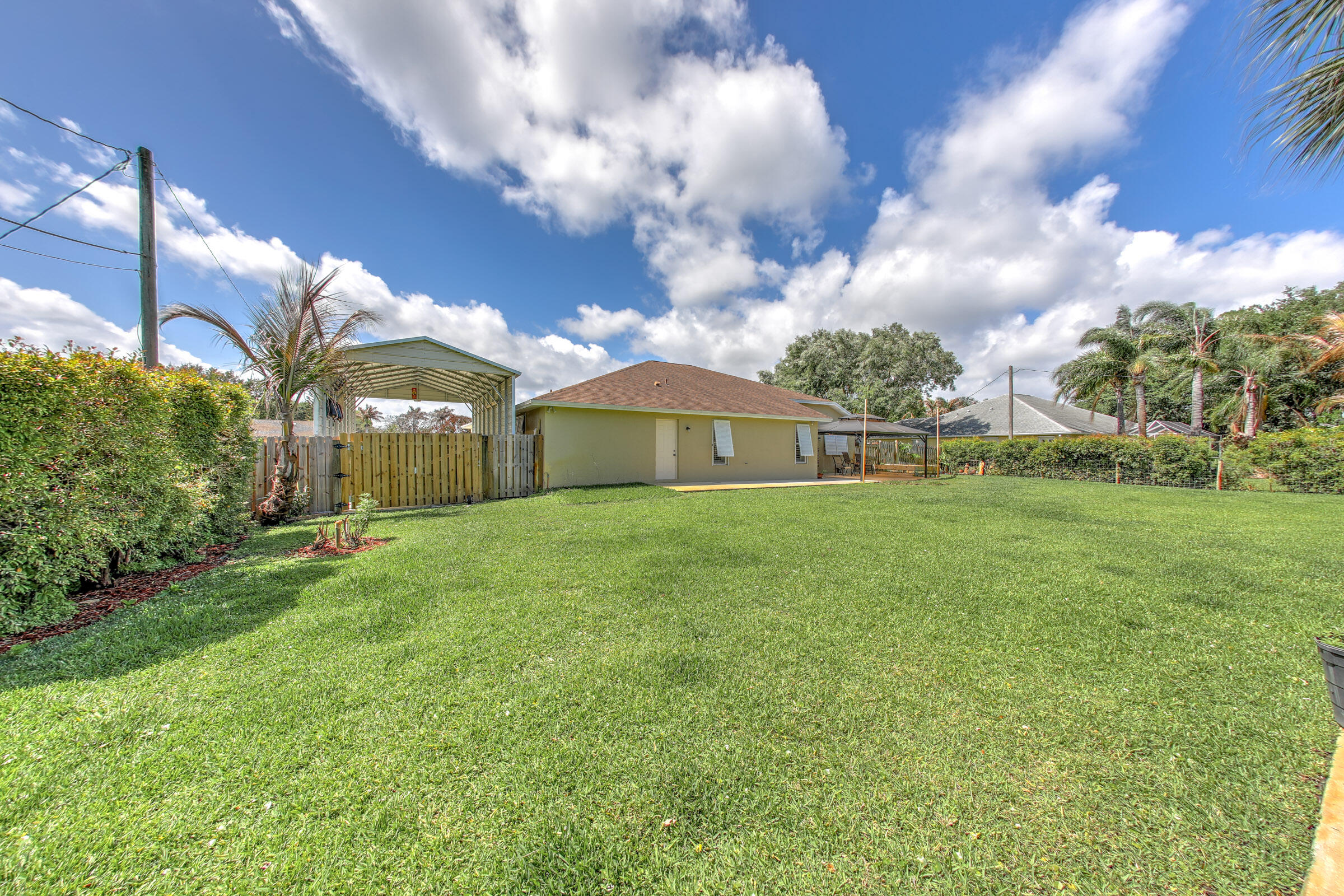 SOUTH PORT ST LUCIE UNIT 8 - Residential