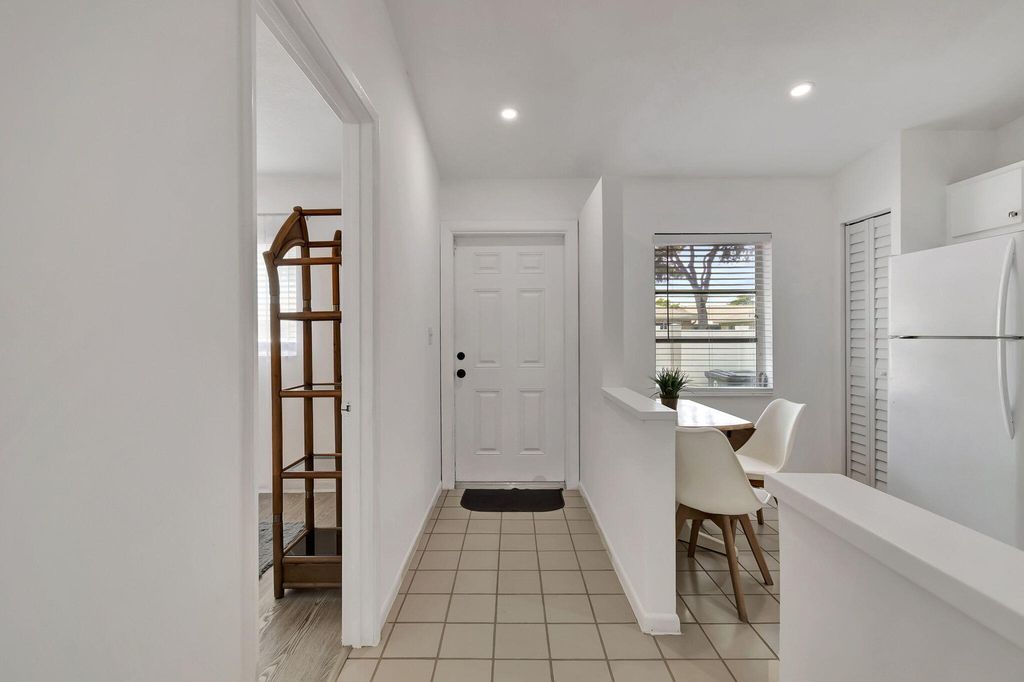 Photo of 8625 Dreamside Lane, Boca Raton, FL 33496 (MLS # R10977772)