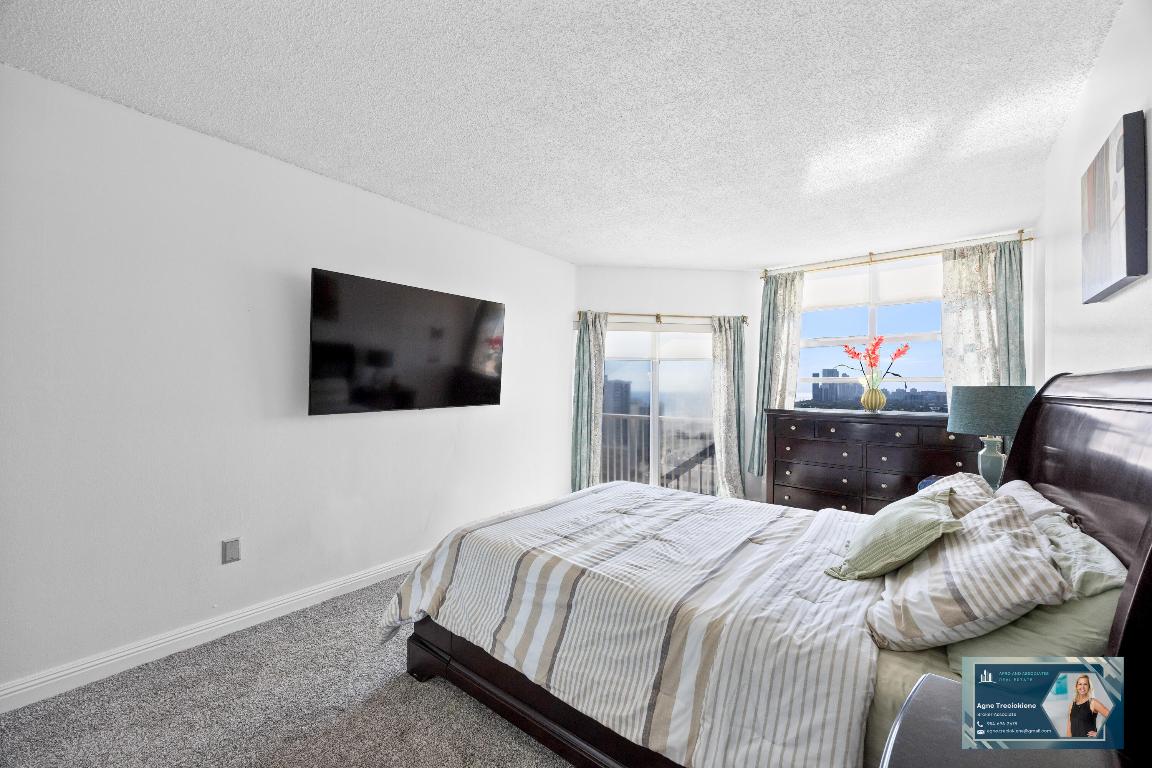 HEMISPHERES CONDO - Residential