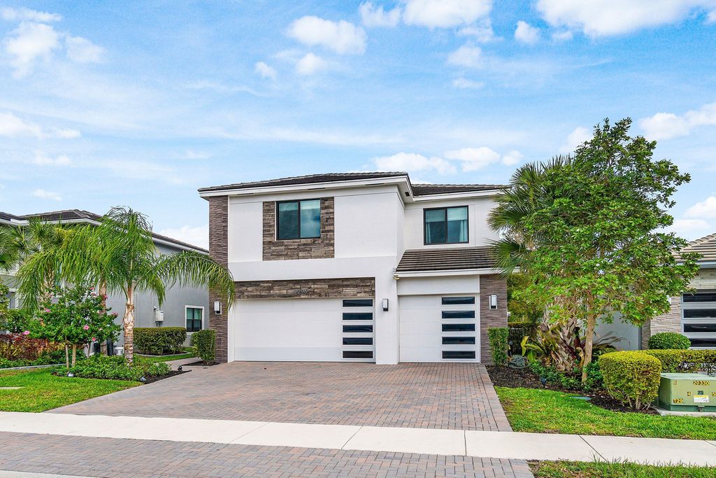 Photo of 7296 Estero Dr #(), Lake Worth, FL 33463 (MLS # B26000391)