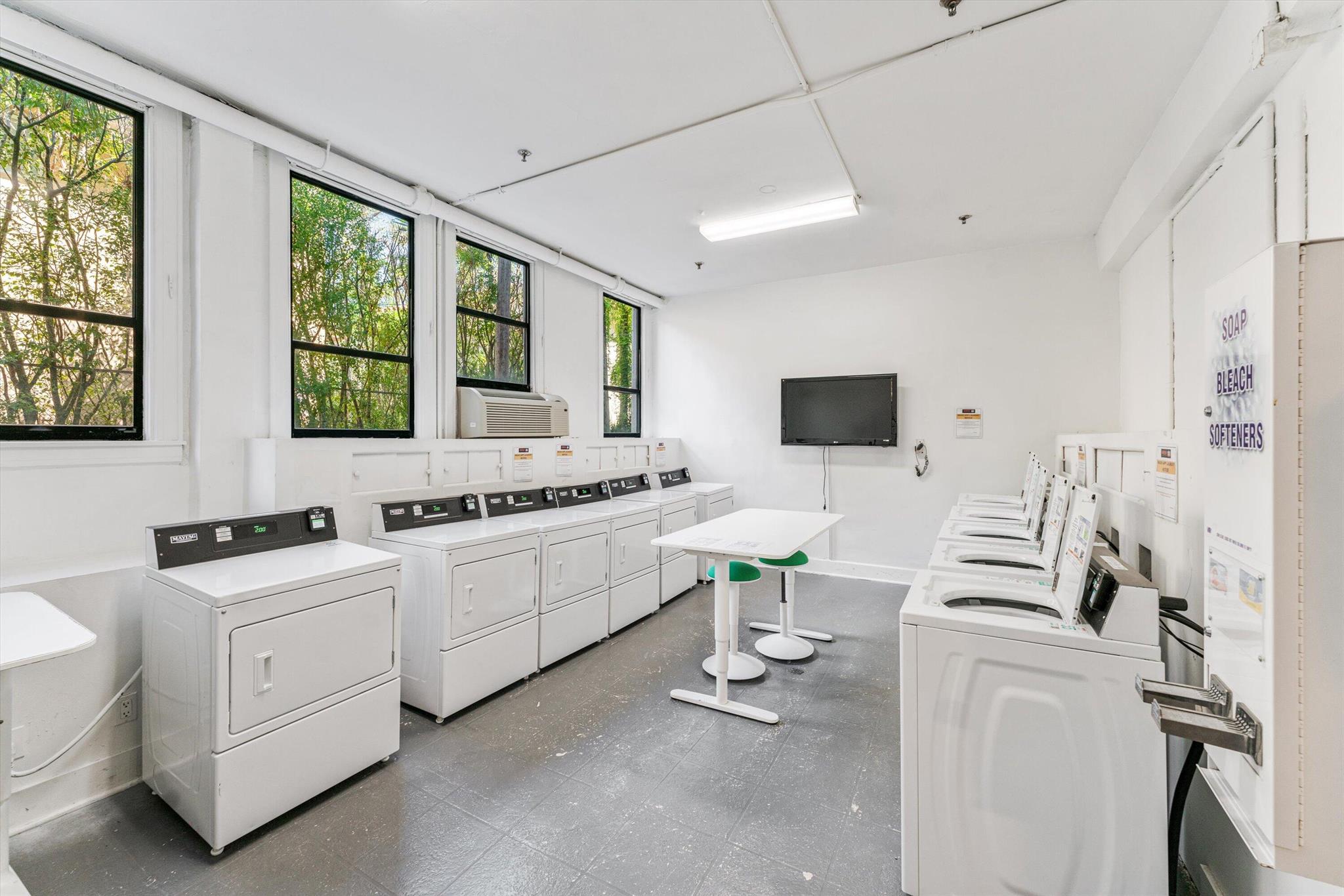 PALM BEACH HOTEL CONDO - Residential