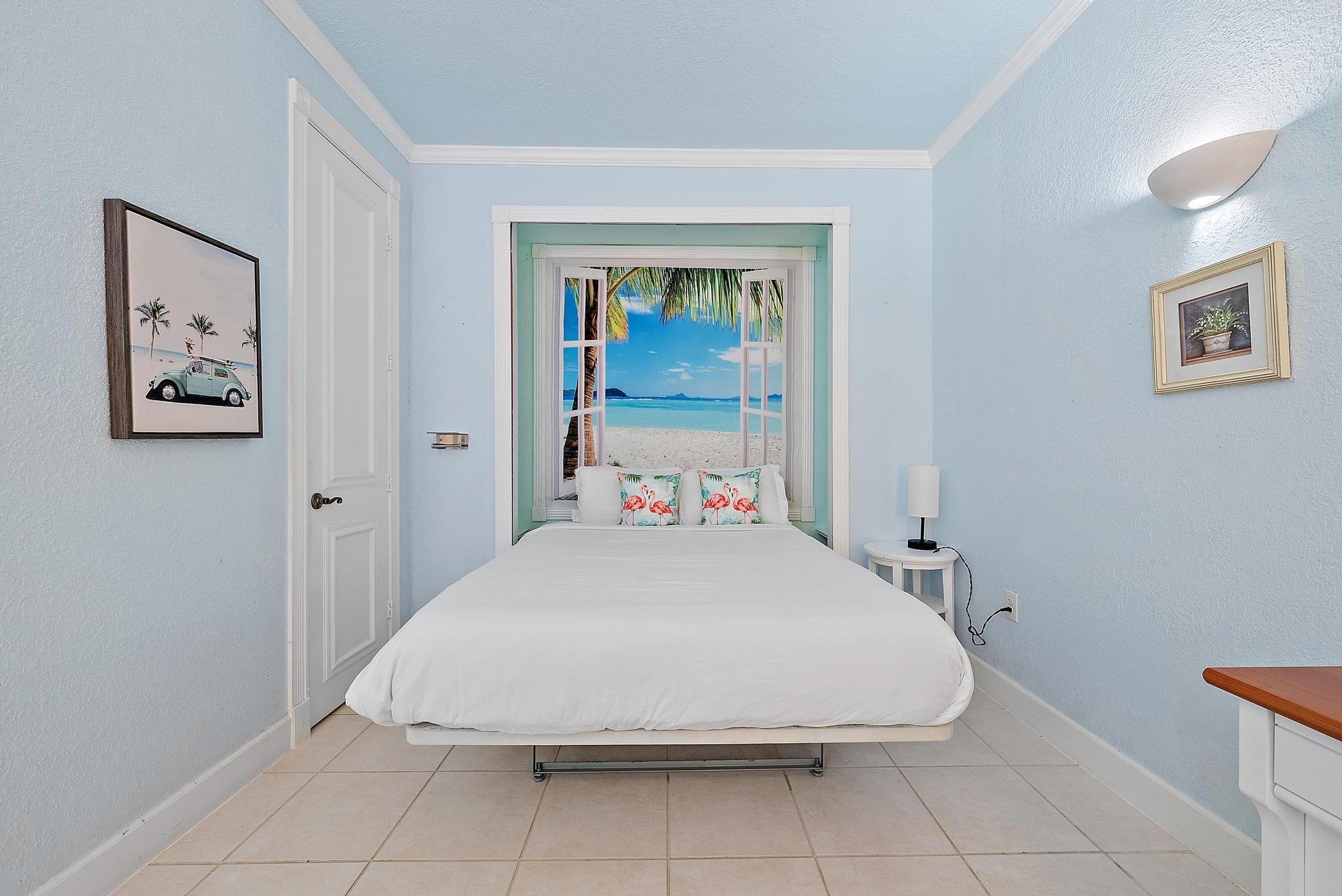 PALM BEACH HOTEL CONDO - Residential