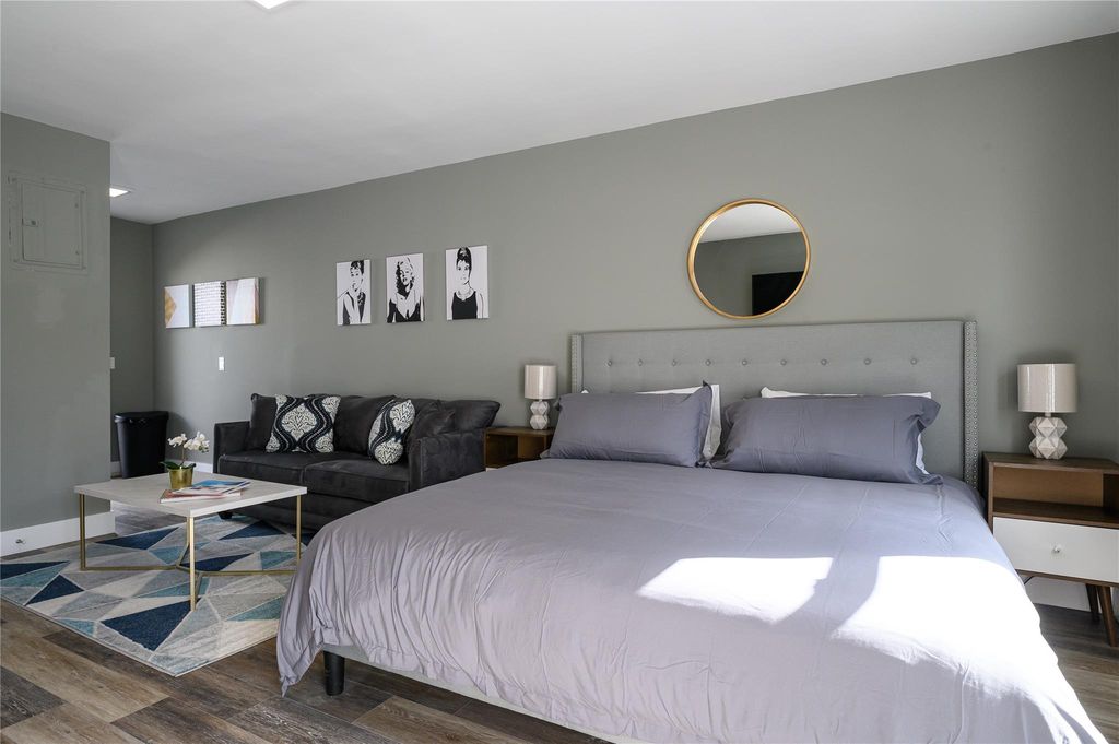 Photo of 1020 N Victoria Park Road #28, Fort Lauderdale, FL 33304 (MLS # F10528907)