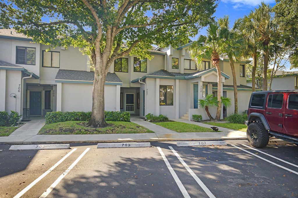 Photo of 703 Harbour Pointe Way #703, Greenacres, FL 33413 (MLS # R10918566)