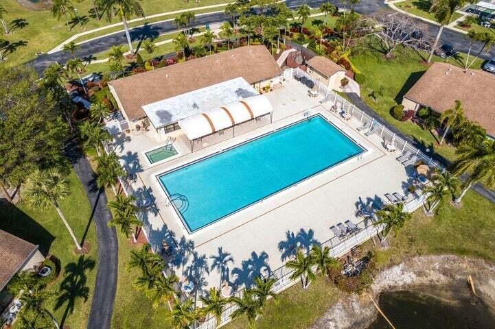 PINE RIDGE NORTH VILLAGE - Residential