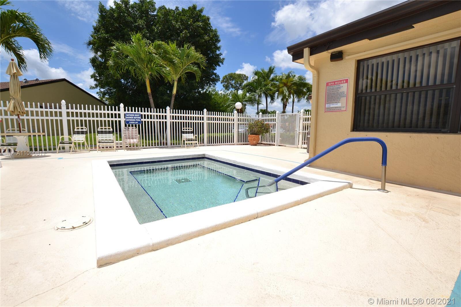 PINE RIDGE NORTH VILLAGE - Residential