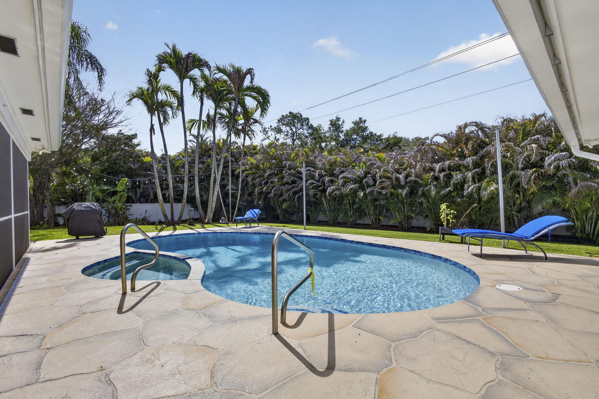 Whispering Trails - Residential Lease