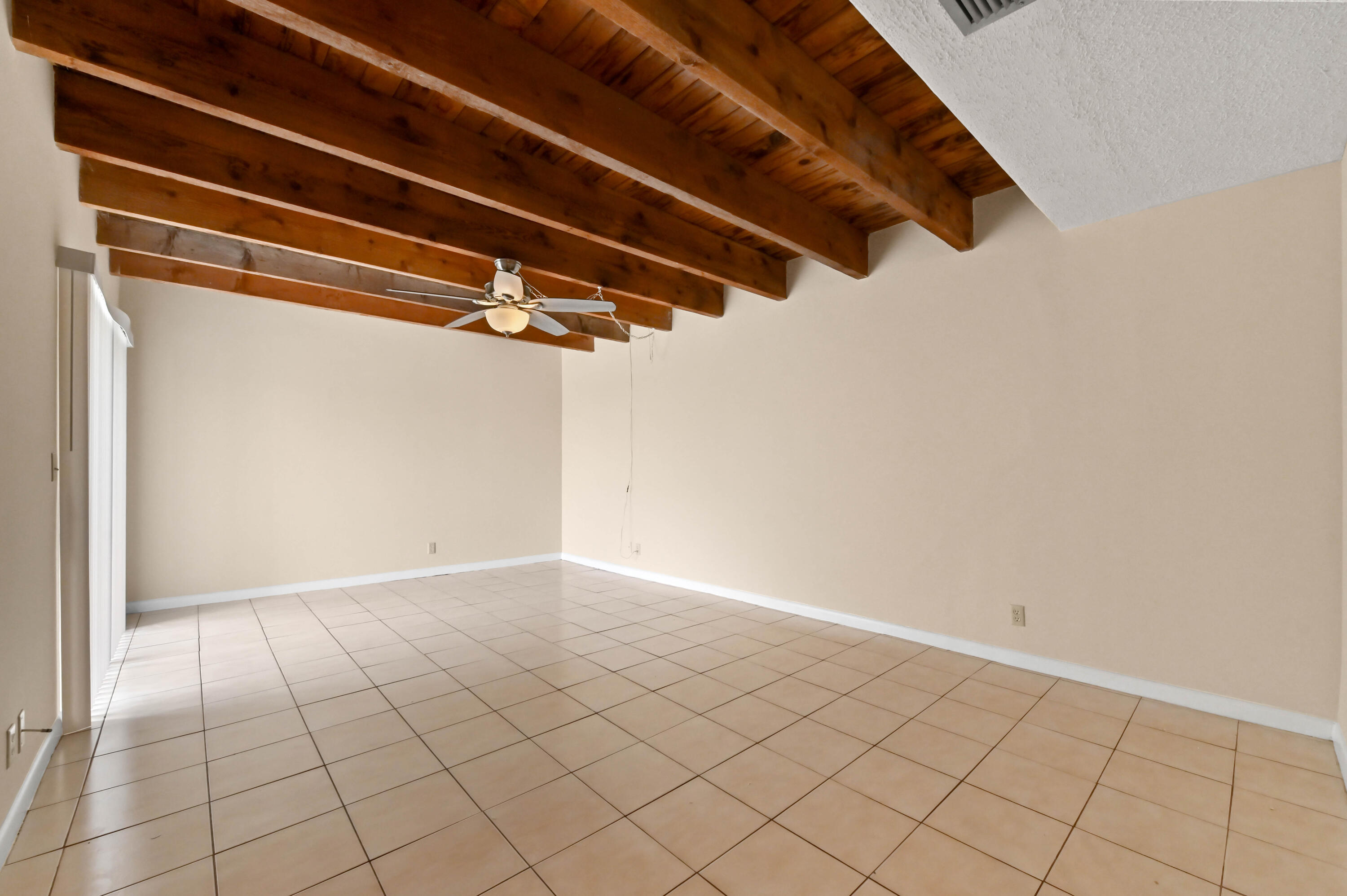 FRENCH QUARTER - Residential Lease