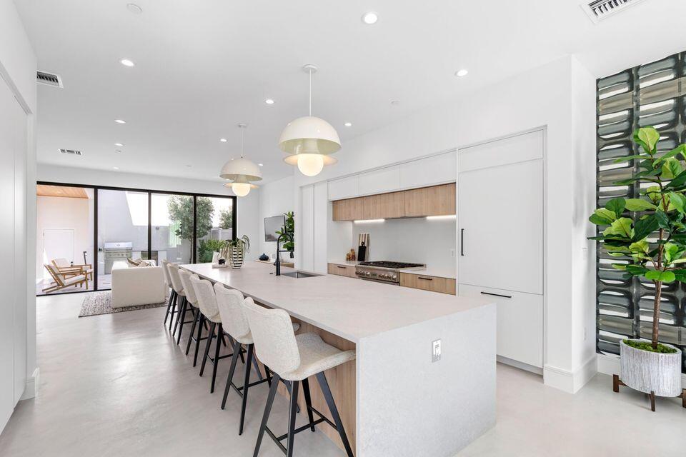 PARK CENTRAL RPD - Residential Lease