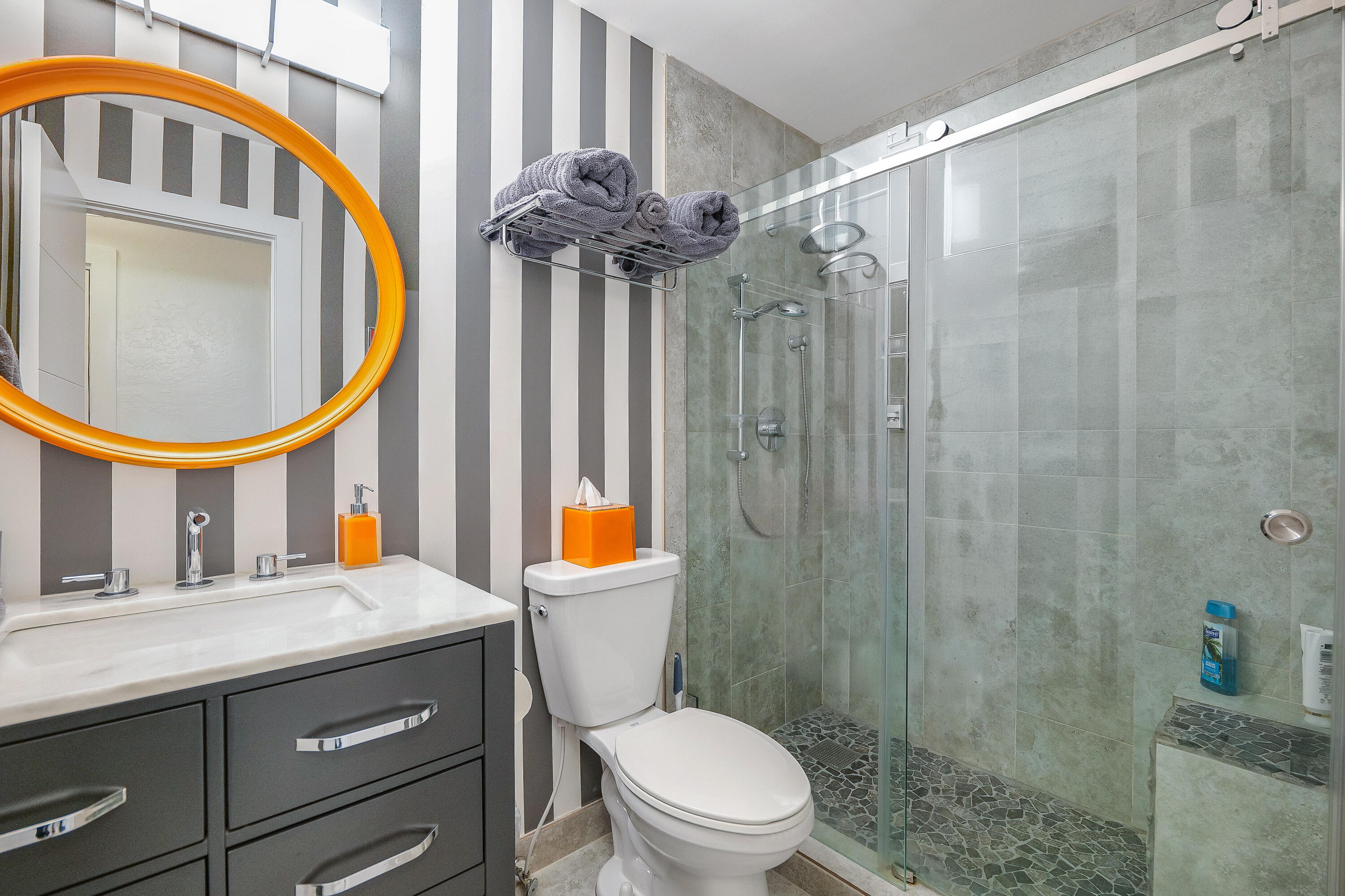 HILLS OF INVERRARY - Residential