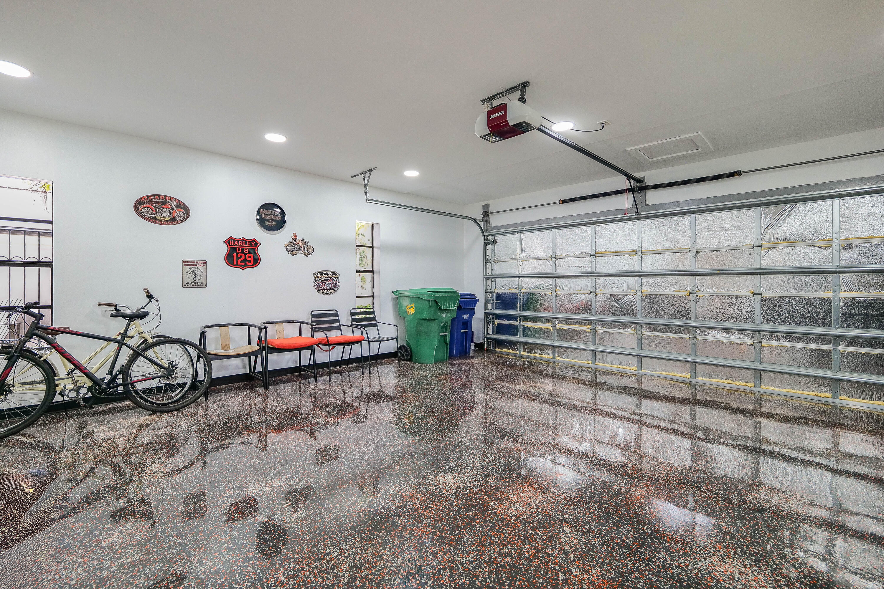 HILLS OF INVERRARY - Residential