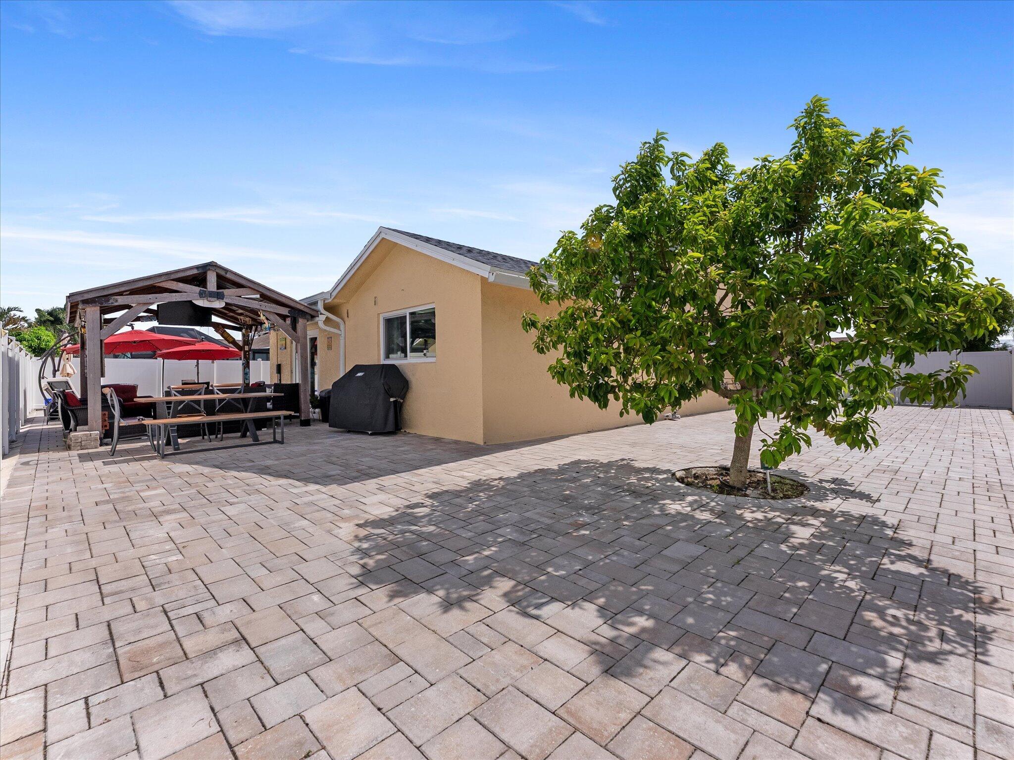 BARWOOD ESTATES - Residential