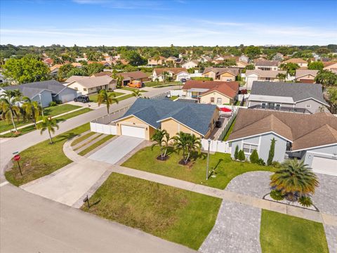 Tiny photo for 23040 SW 54th Avenue, Boca Raton, FL 33433 (MLS # B26035422)