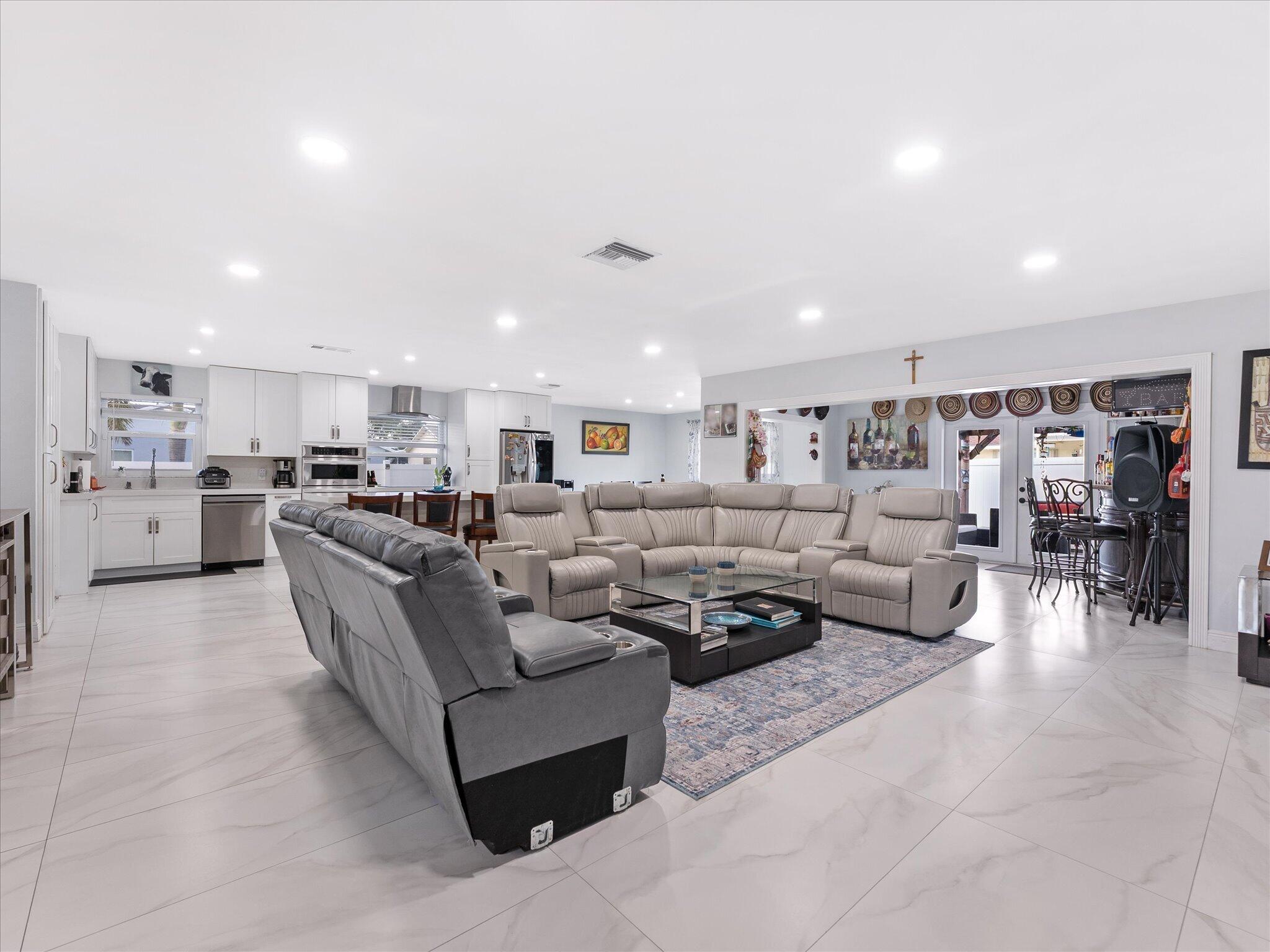 BARWOOD ESTATES - Residential