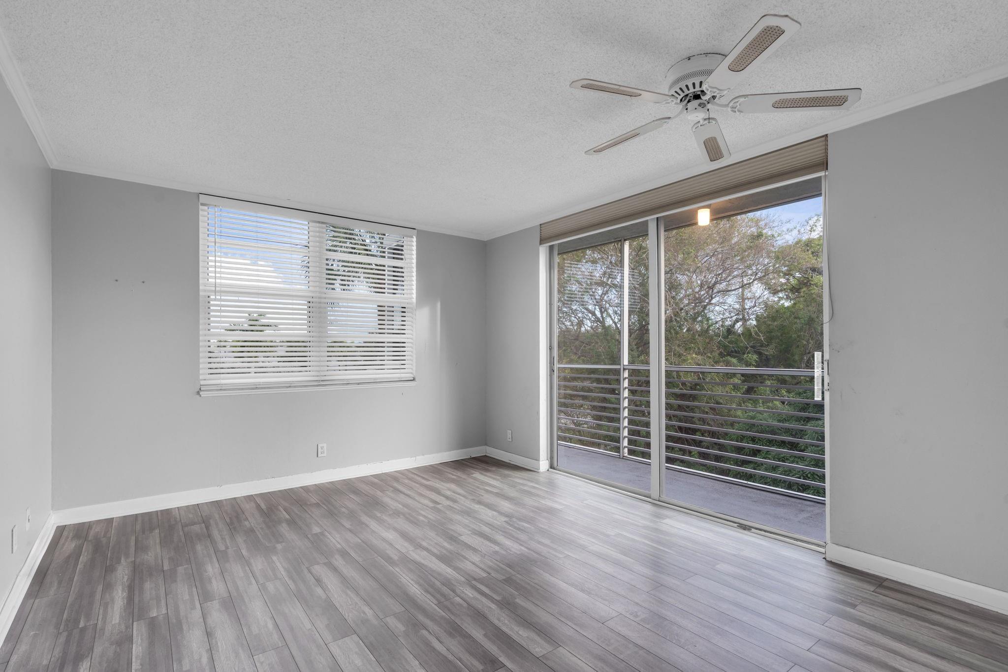 Palm Aire - Residential