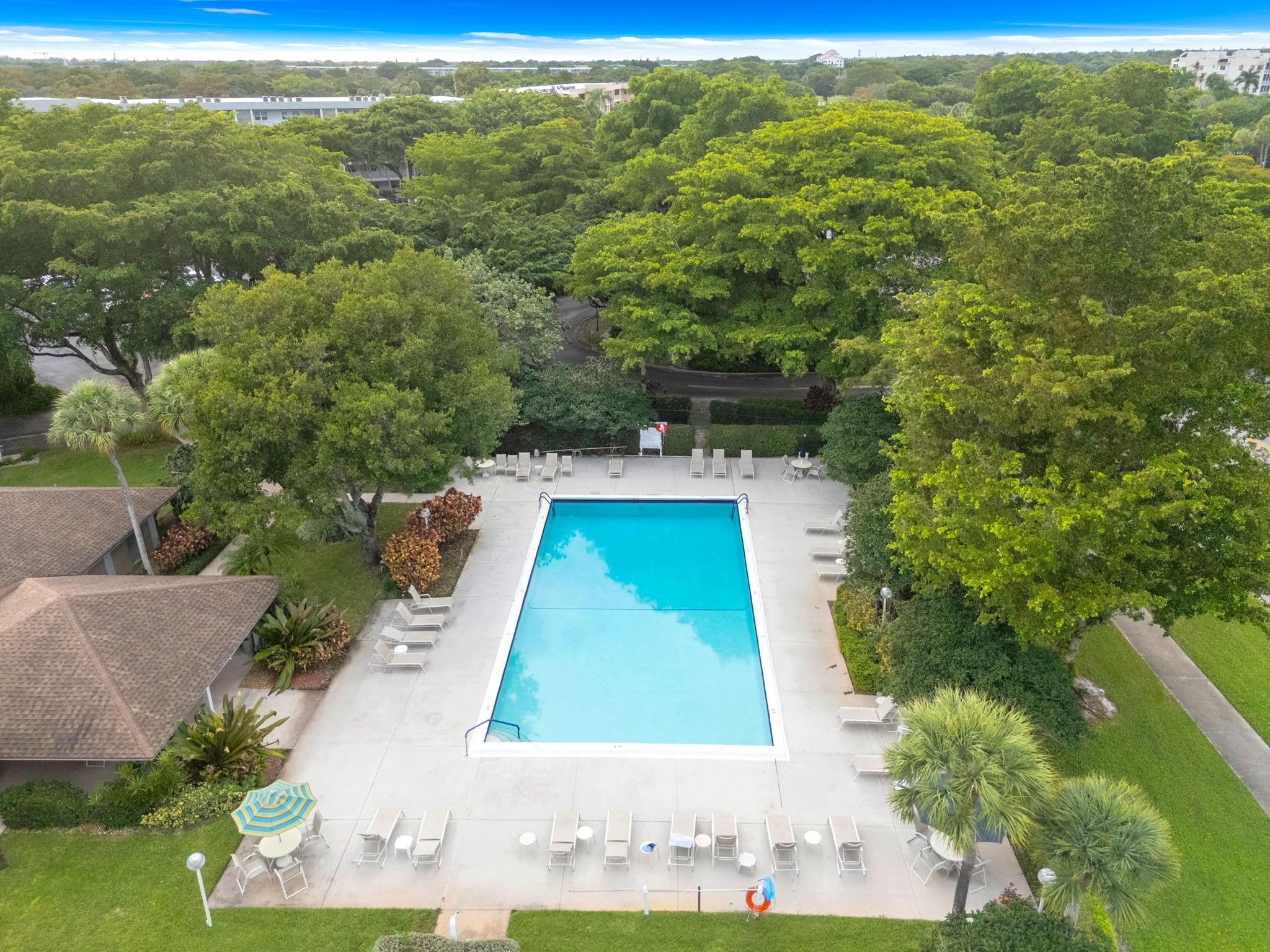 4020 W Palm Aire Dr 312