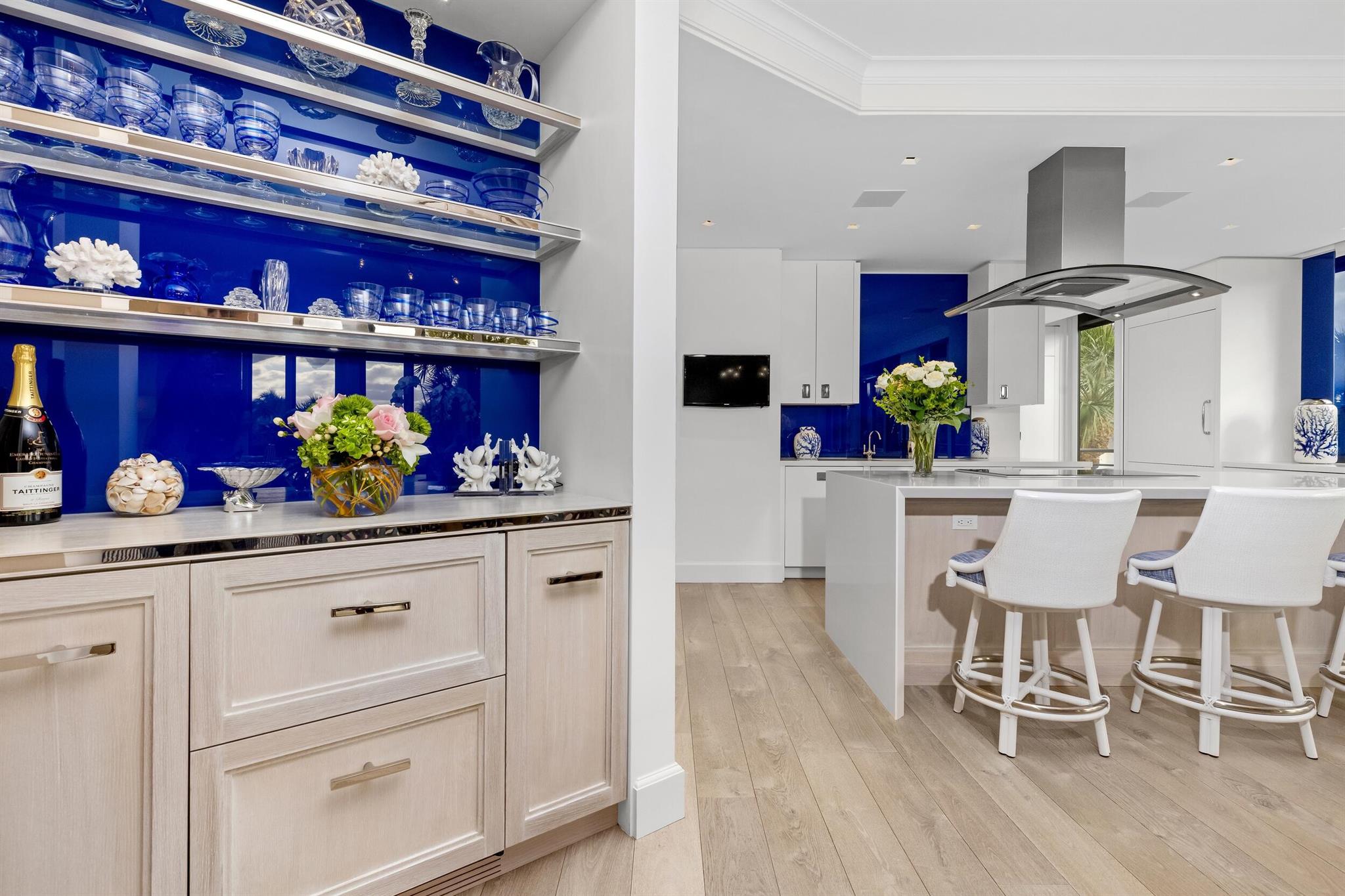 LEVERETT HOUSE CONDO - Residential