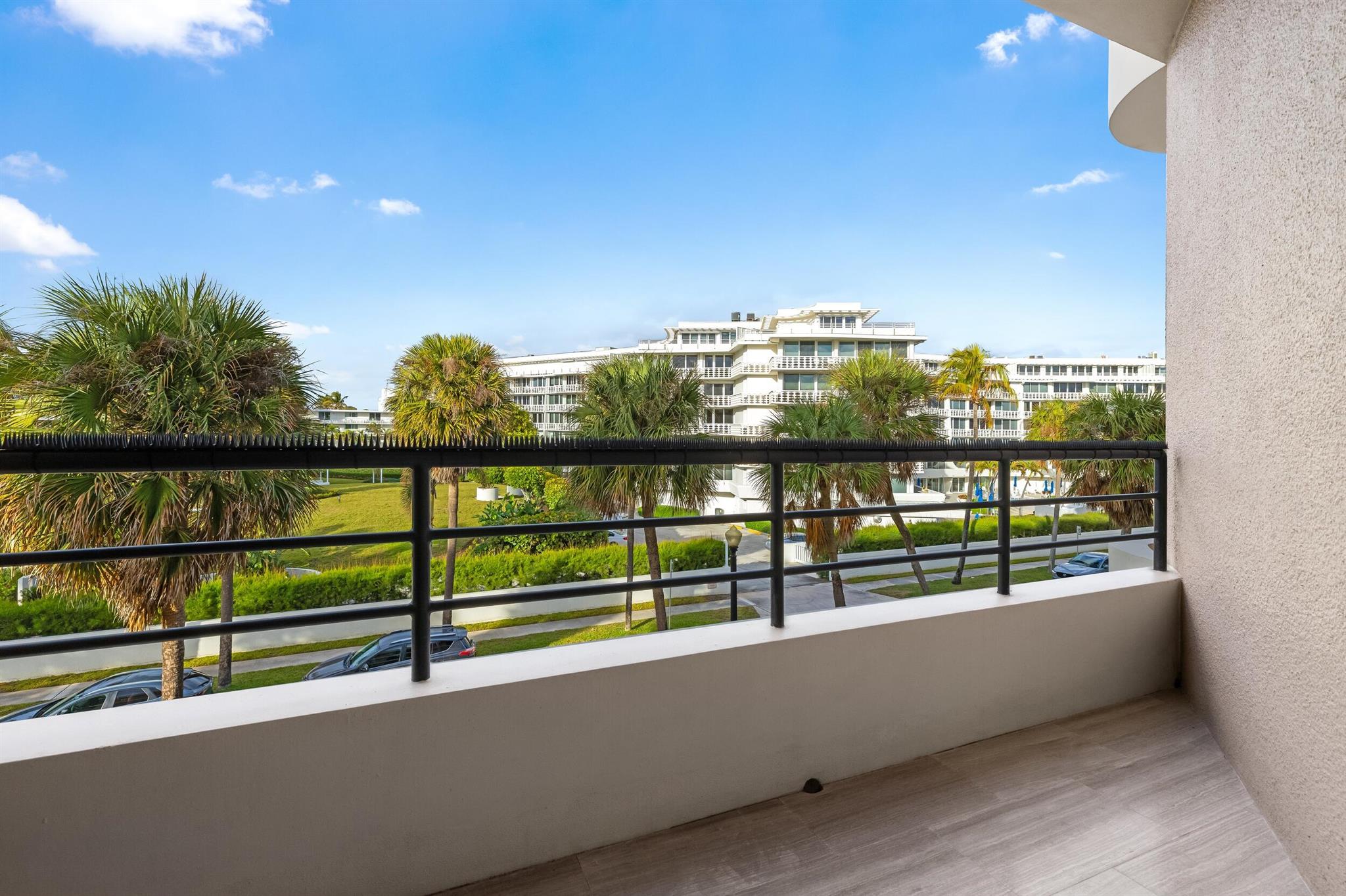 LEVERETT HOUSE CONDO - Residential