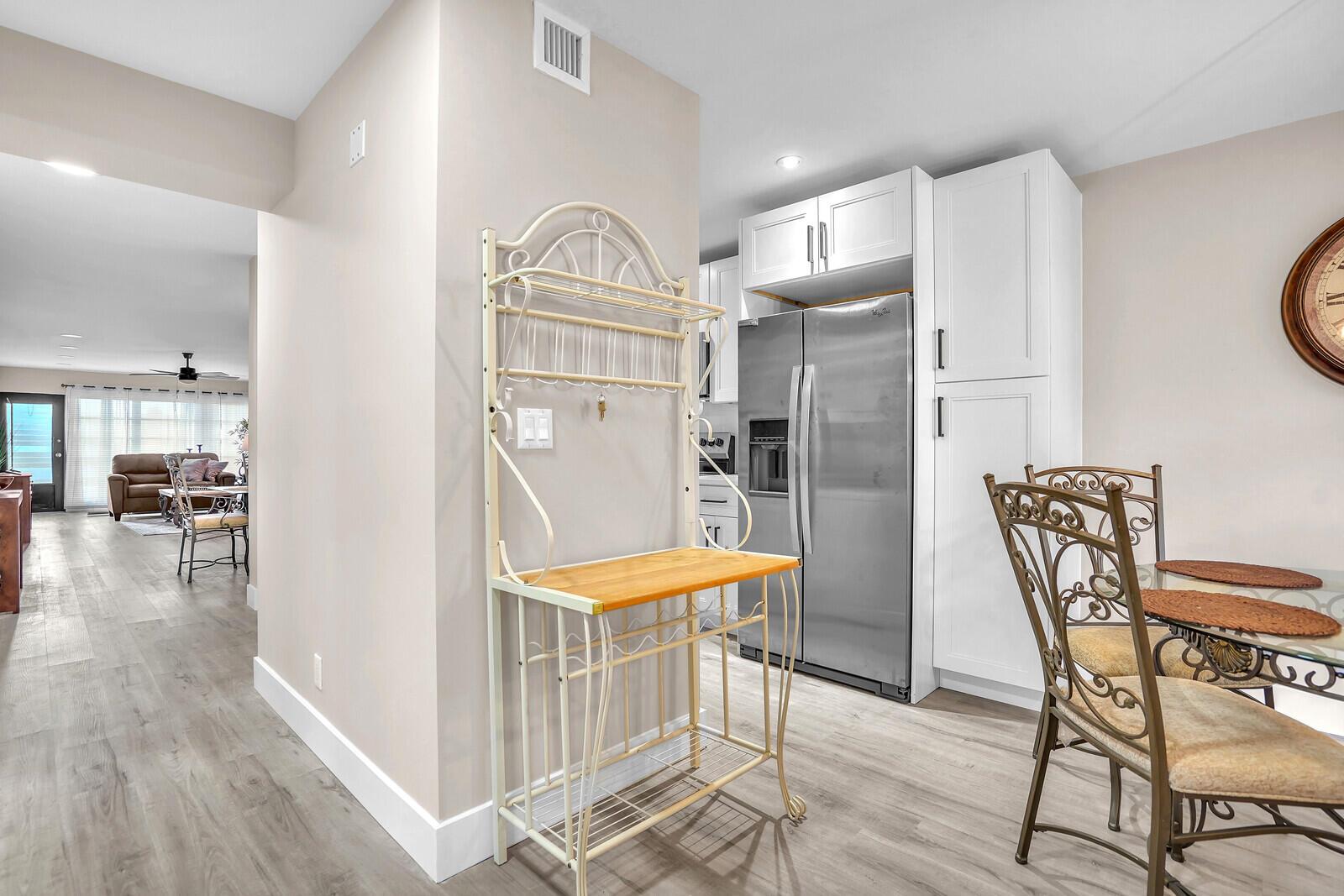 PALM GREENS AT VILLA DEL - Residential Lease