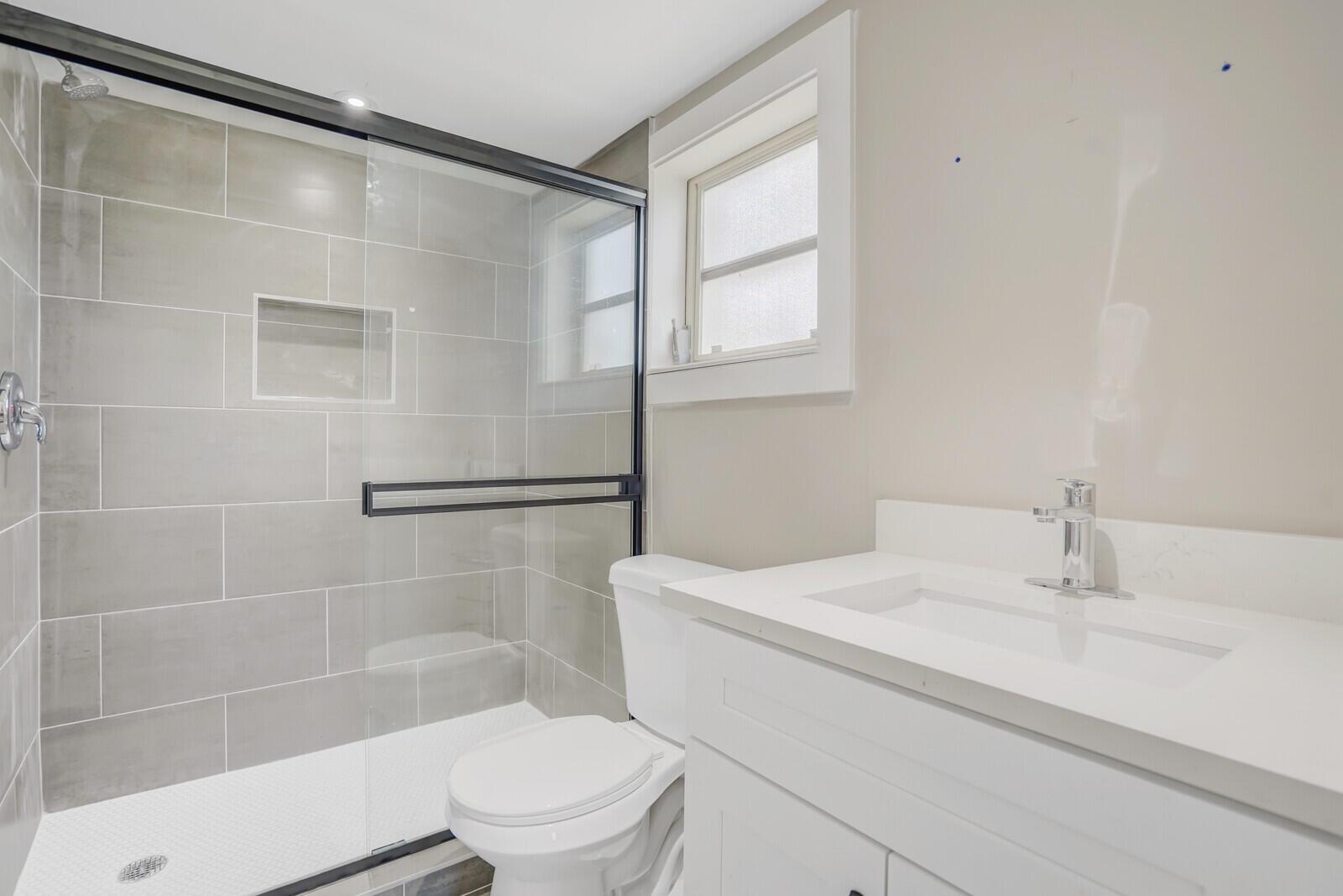 PALM GREENS AT VILLA DEL - Residential Lease