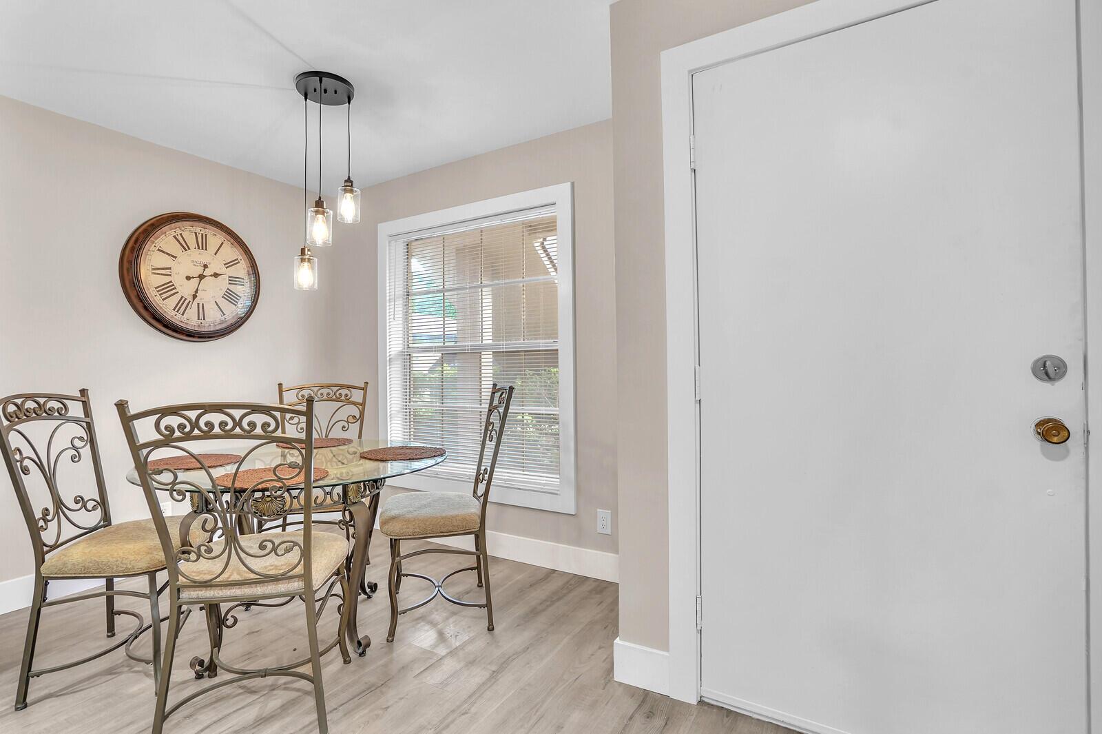 PALM GREENS AT VILLA DEL - Residential Lease