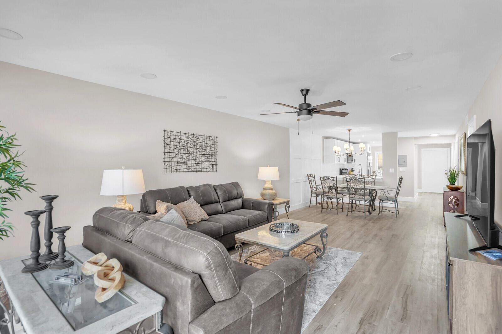 PALM GREENS AT VILLA DEL - Residential Lease