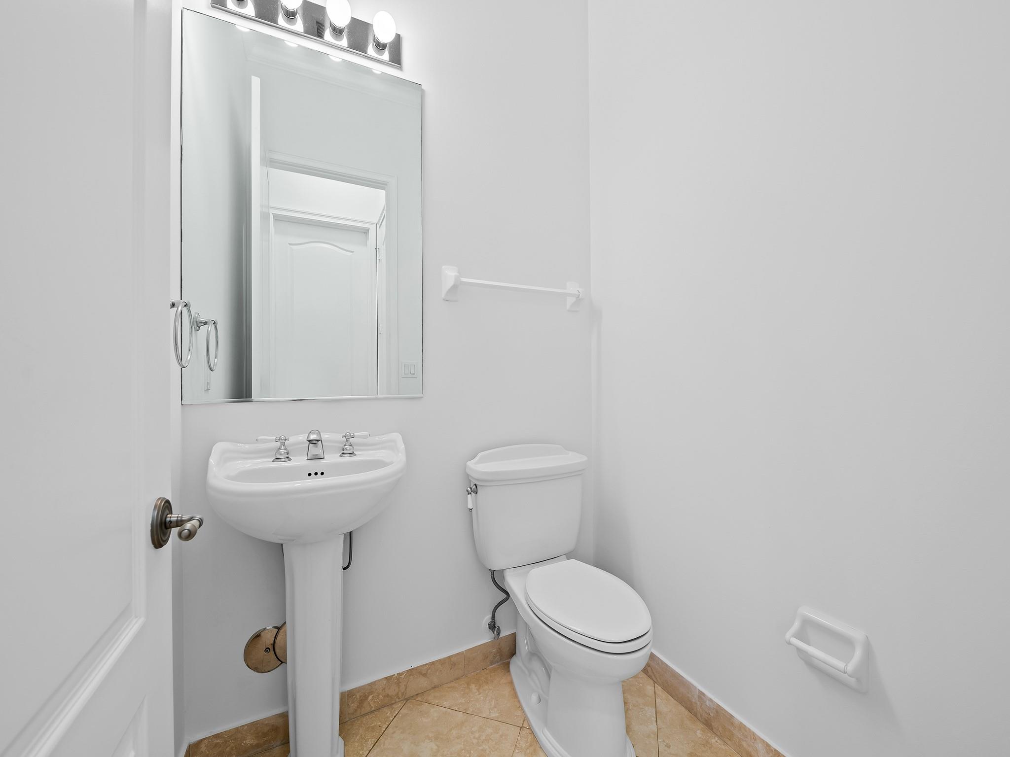 Villa Tuscany - Residential