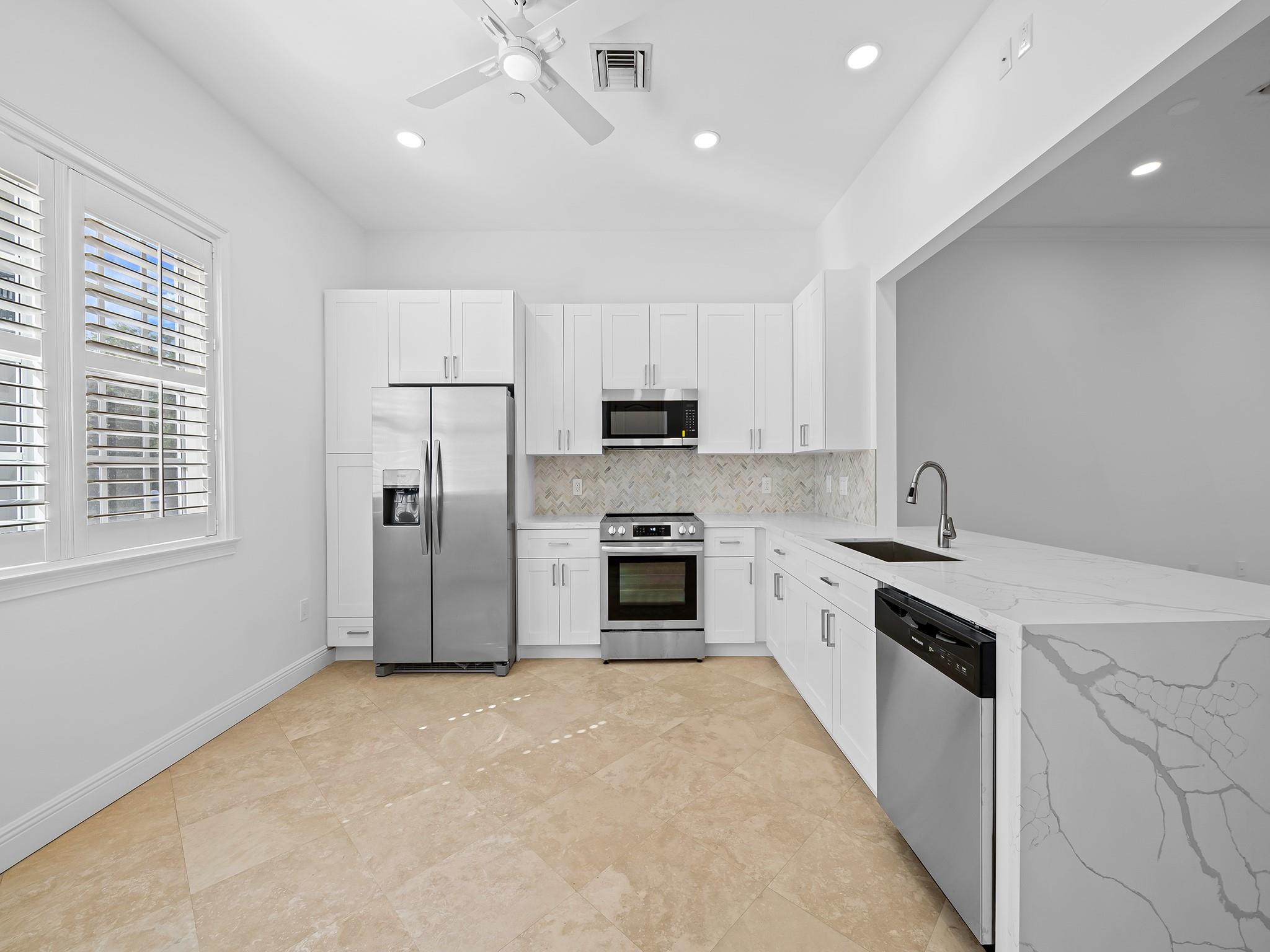 Villa Tuscany - Residential