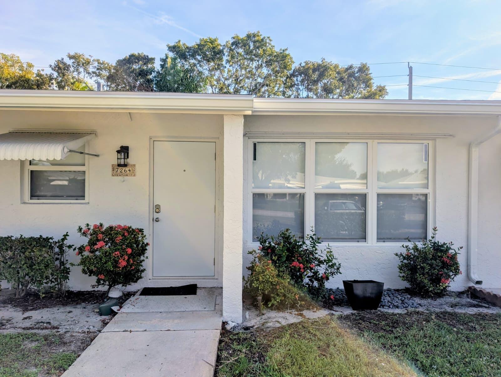 POINTE OVERLOOK CONDO - Residential Lease