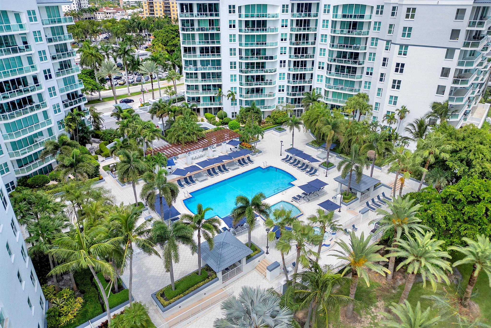Experience Elevated Living in the Heart of Boca RatonWelcome to this stunning one-bedroom, two-bath residence with a den, perched on a high floor in the prestigious Townsend Place. With sweeping views of the Boca Raton Golf Course, this home offers a perfect blend of sophistication, lifestyle, and location.Inside, you'll find an expansive open-concept floor plan with soaring high ceilings, an abundance of natural light, and floor-to-ceiling glass balconies that frame the view. The oversized terrace is ideal for entertaining or dining al fresco while enjoying the lush green backdrop. The den offers versatility for a home office, guest space, or lounge, while two full baths add comfort and convenience.At Townsend Place, every detail speaks of luxury. This co