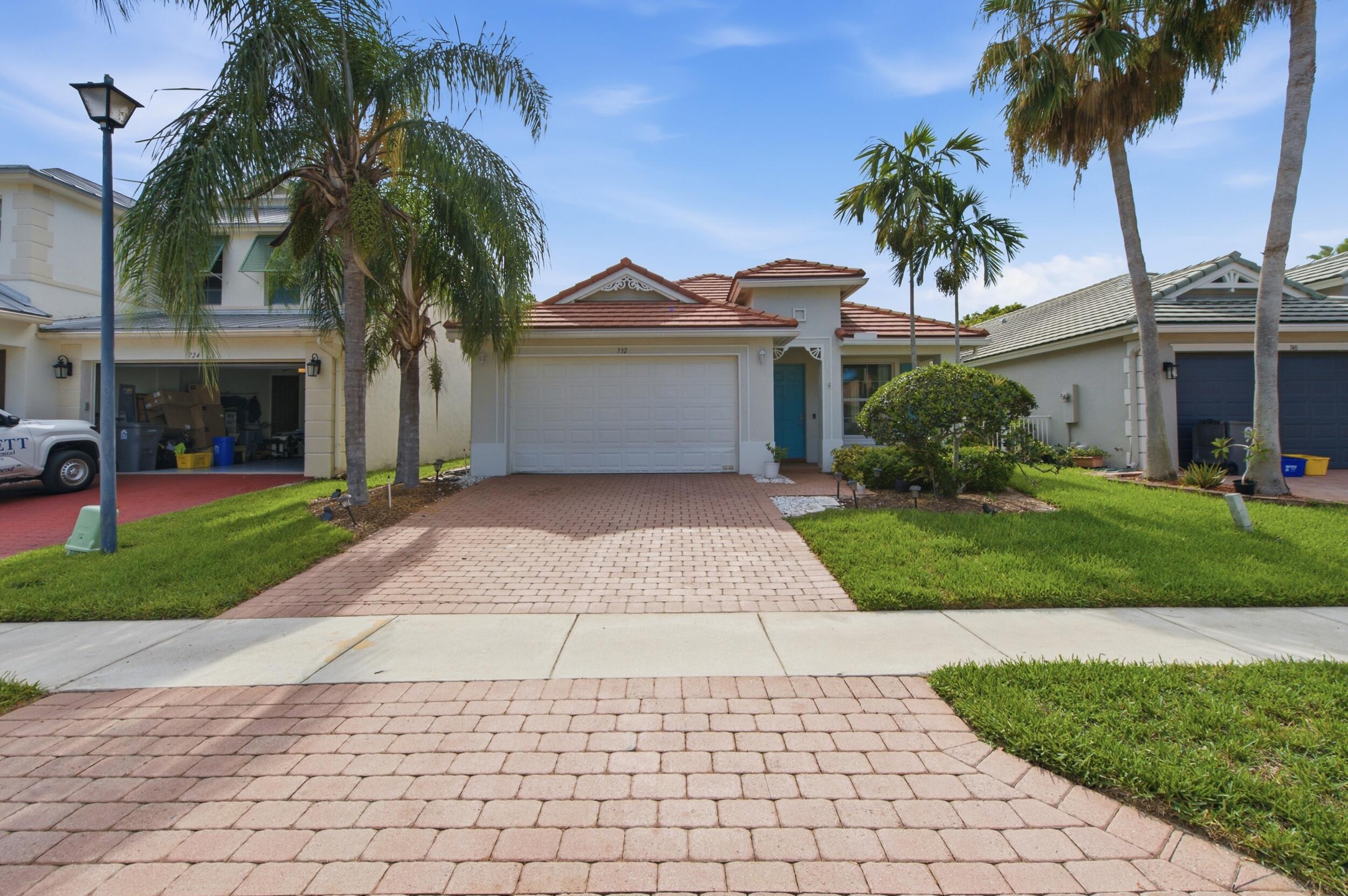 732 Belle Grove Lane