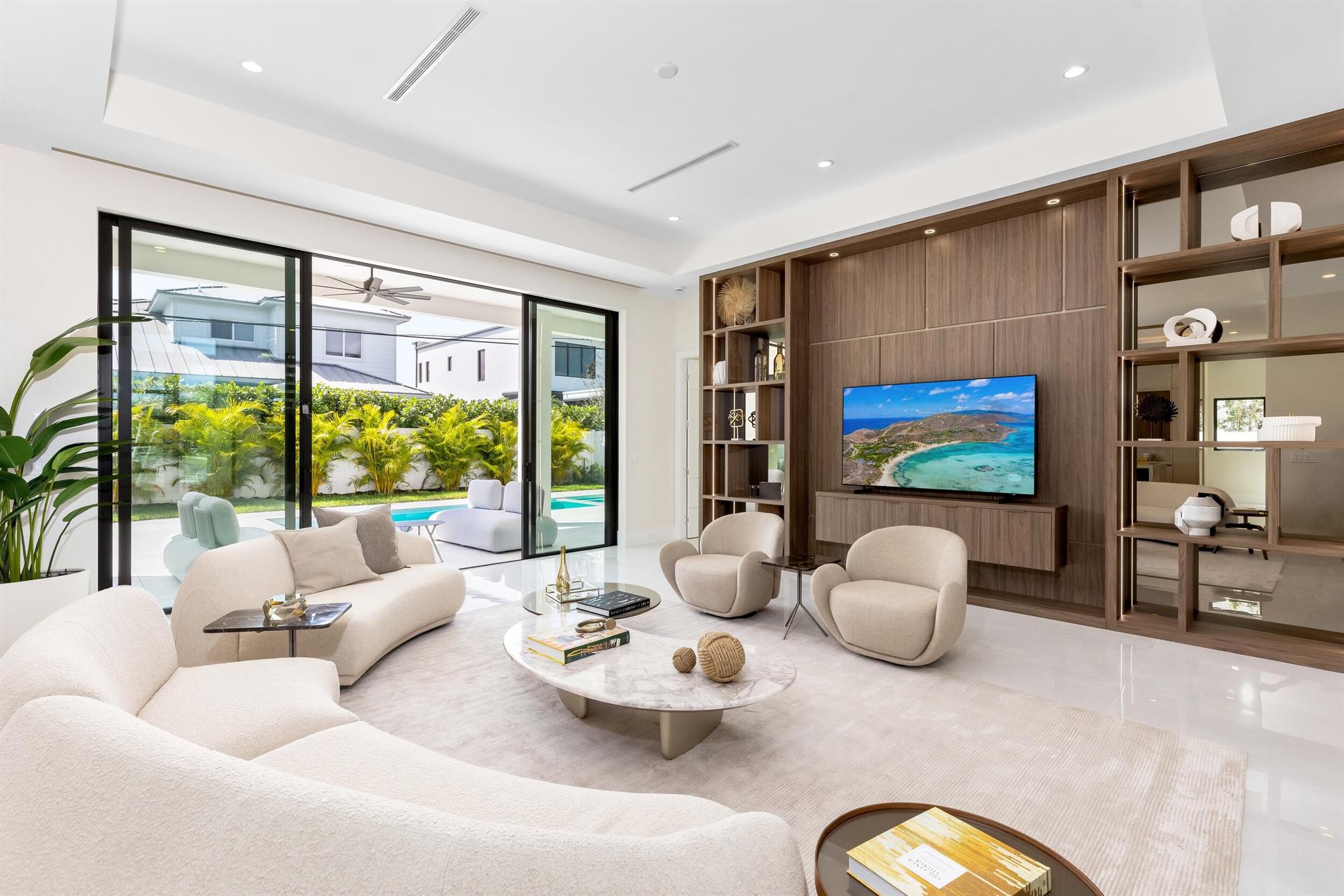 Boca Villas - Residential