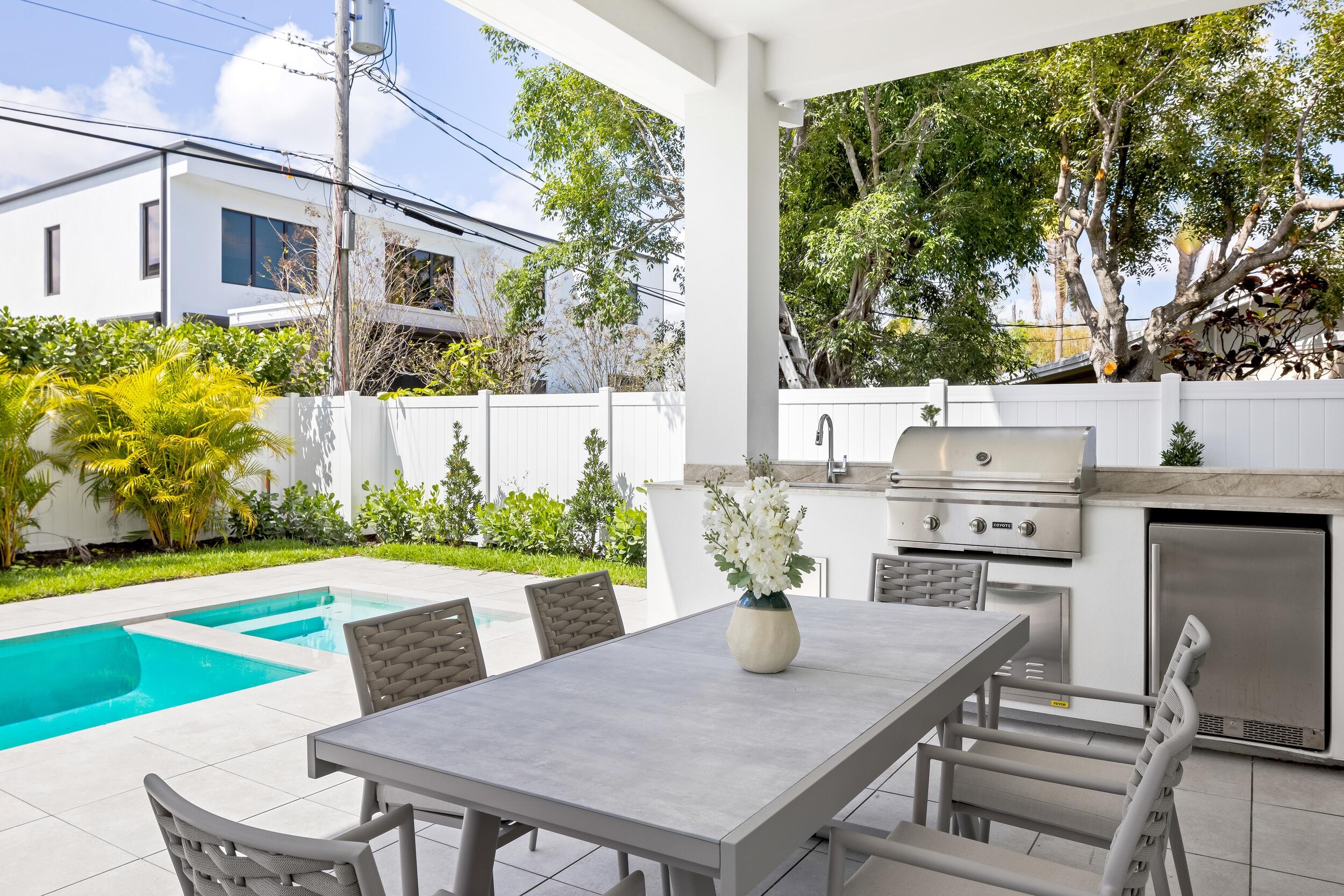 Boca Villas - Residential