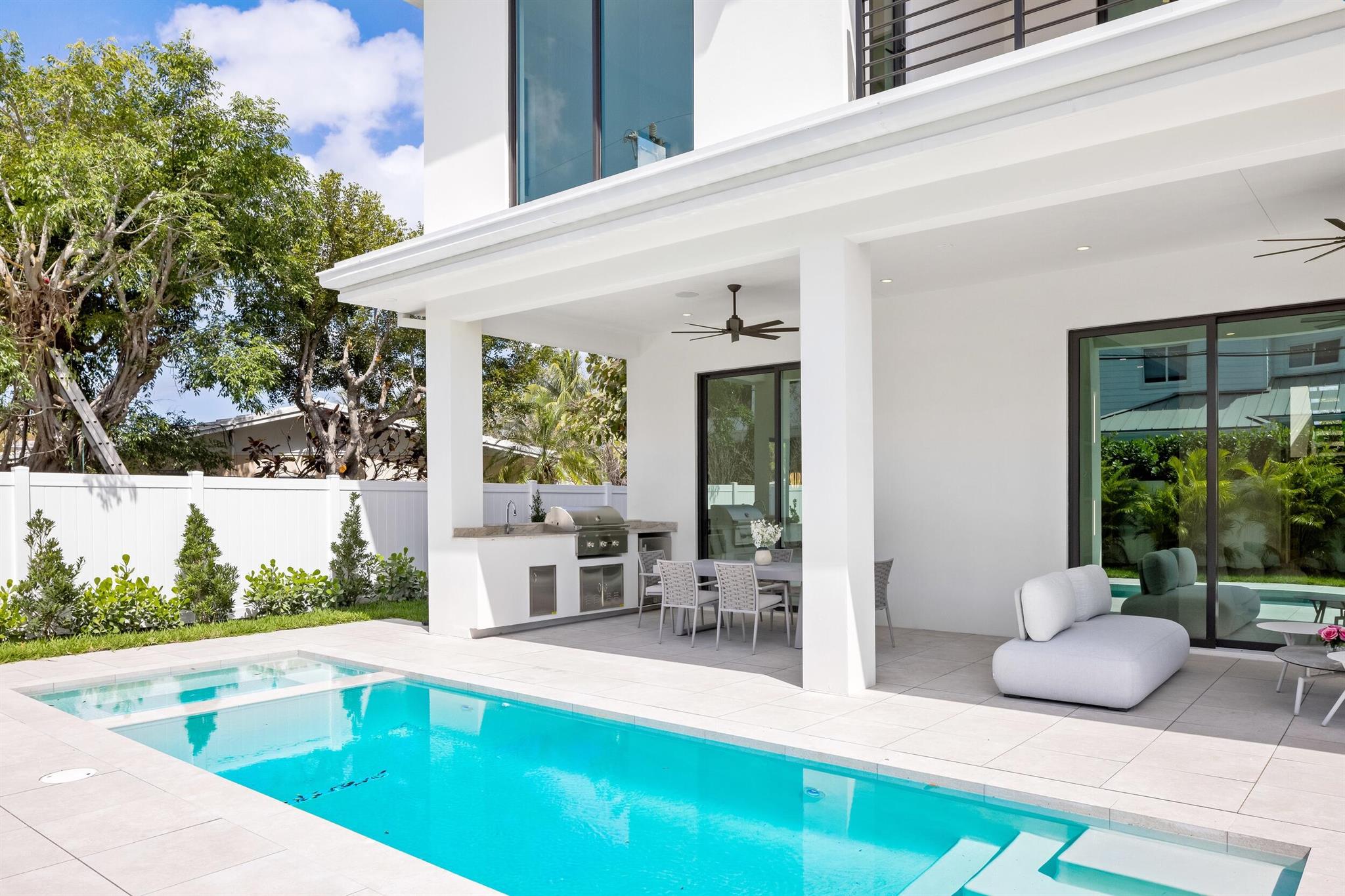 Boca Villas - Residential